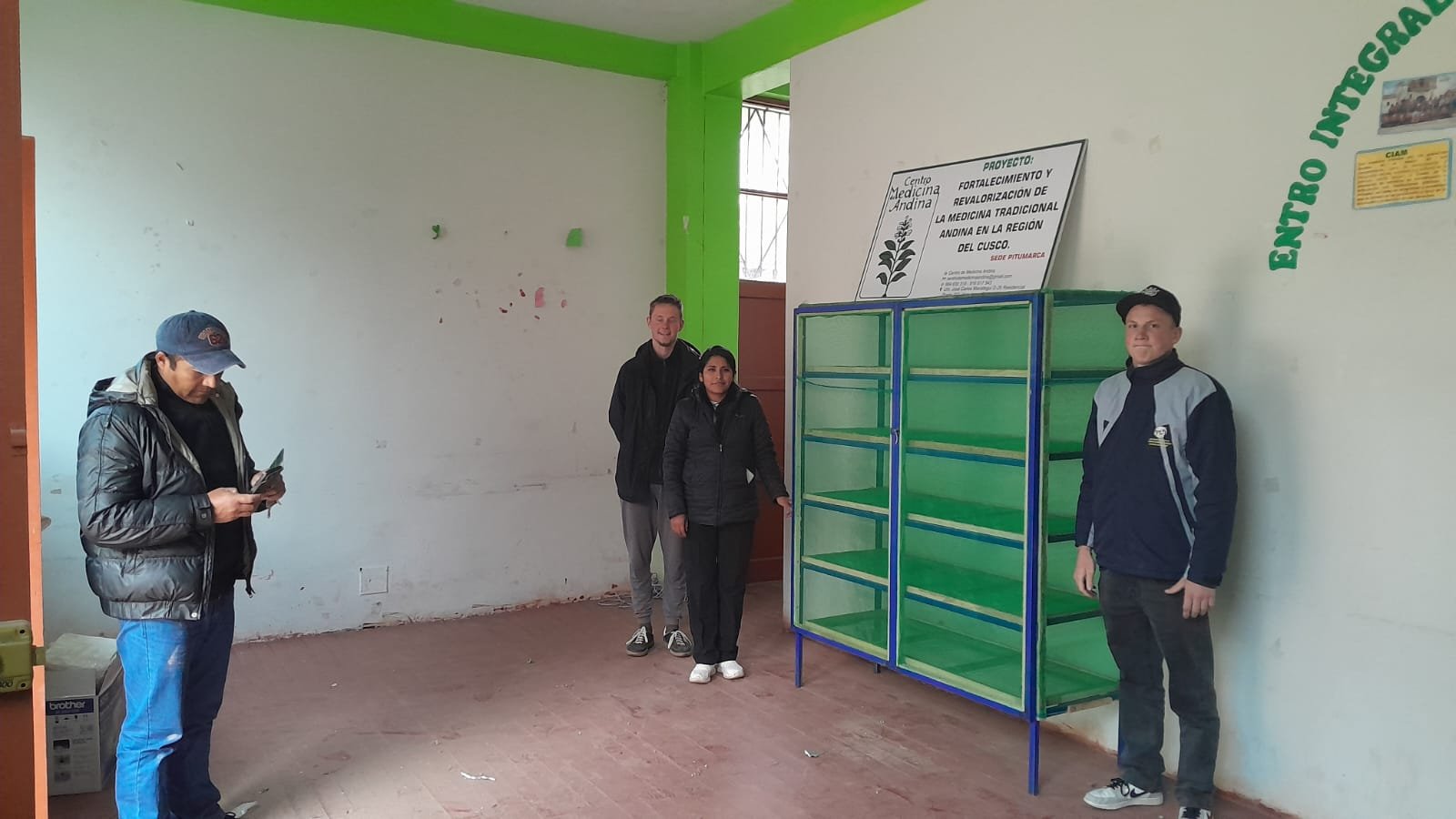 Entrega del herbario comunitario a la comunidad de Pitumarca
